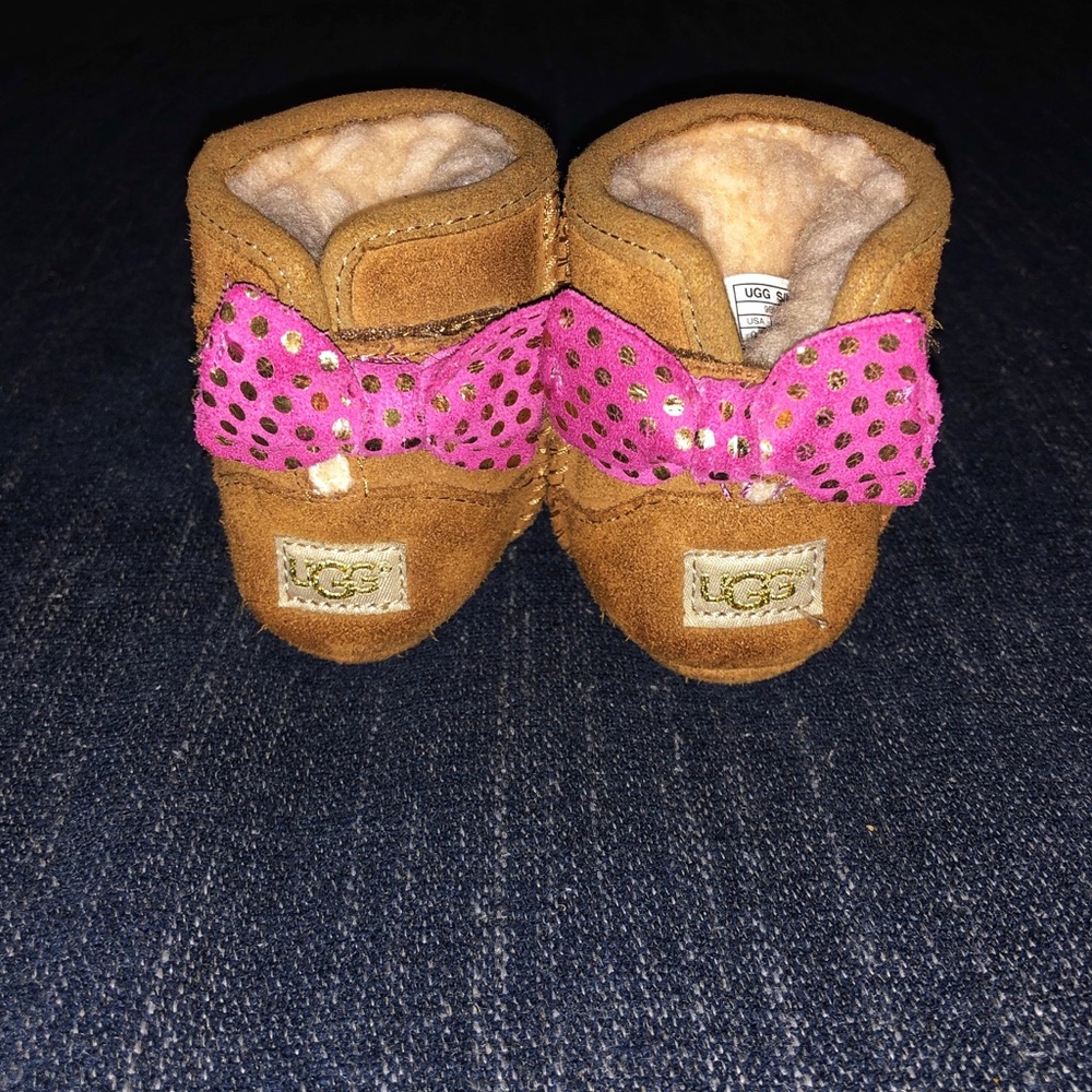 UGG Kids Classic Boot with Bow strap